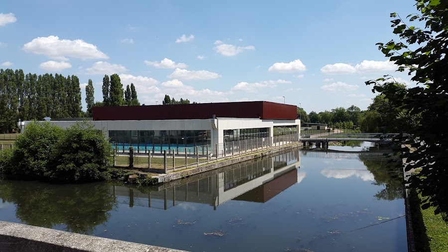 Piscine de Courville-sur-Eure