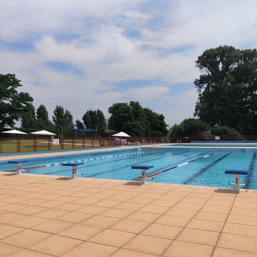 Piscine municipale de Montlouis-sur-Loire
