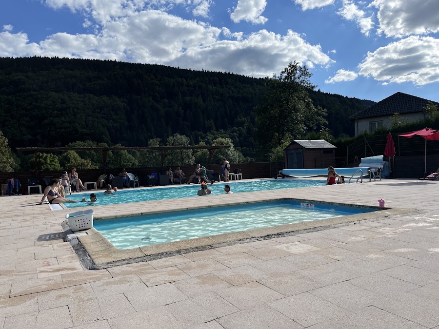 Piscine municipale de Laveissière