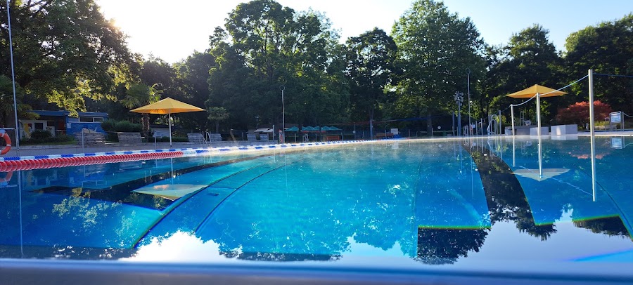 Waldschwimmbad Breisach