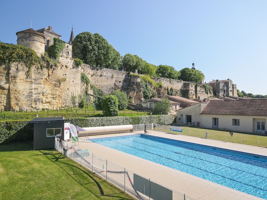 Piscine intercommunale de Bourg