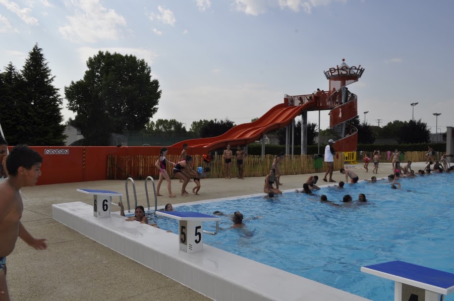 Piscine de Saint-Yorre