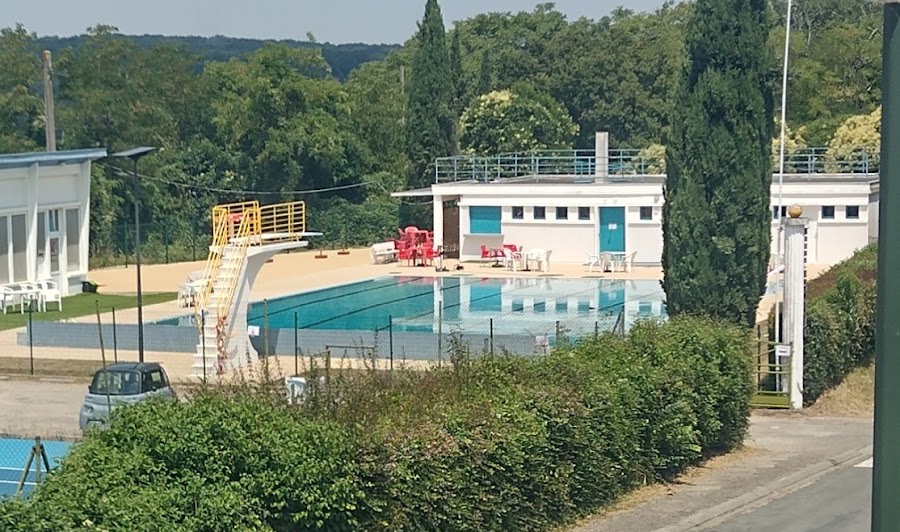 Piscine Municipale de Moncrabeau