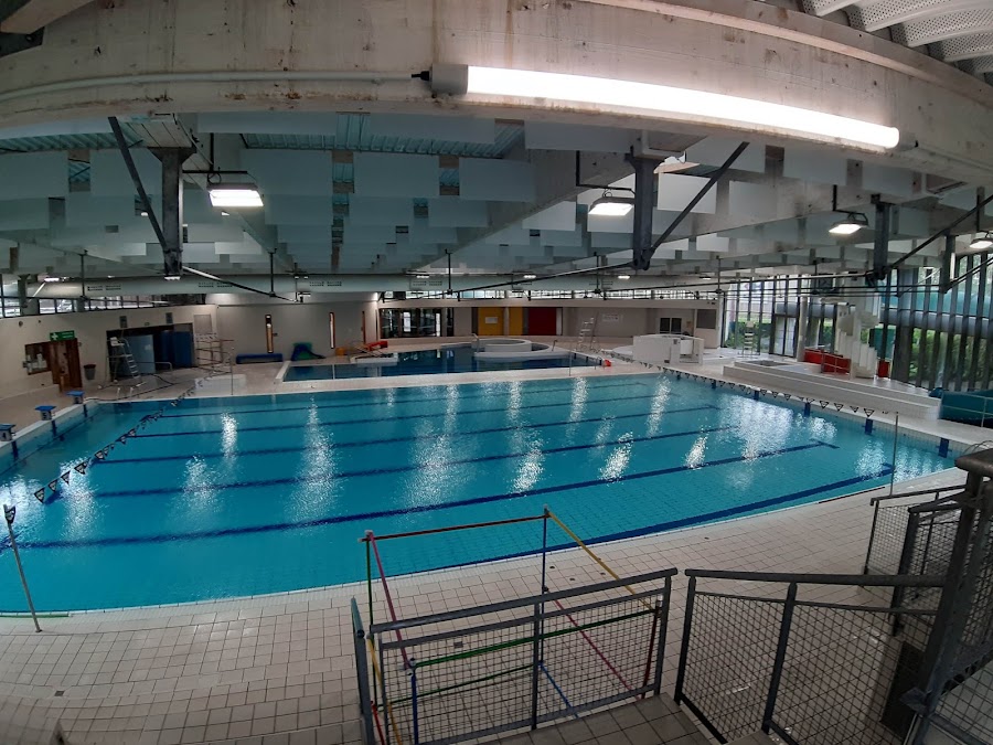 Piscine Les Dauphins