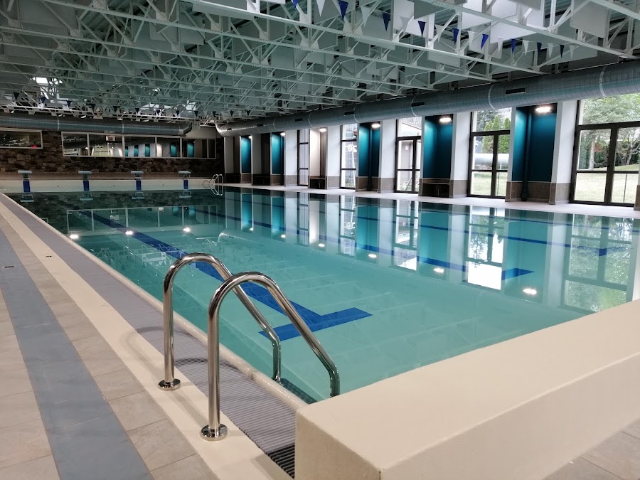 Piscine 1600