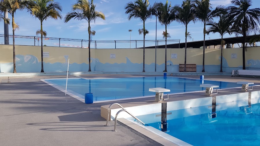 Piscine municipal Roland Garros