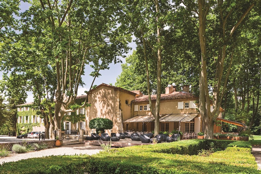 Zwembad hotel Moulin de Vernégues