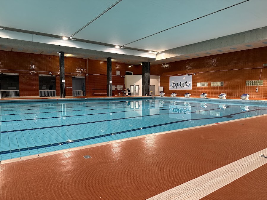 Piscine Gilbert Bozon