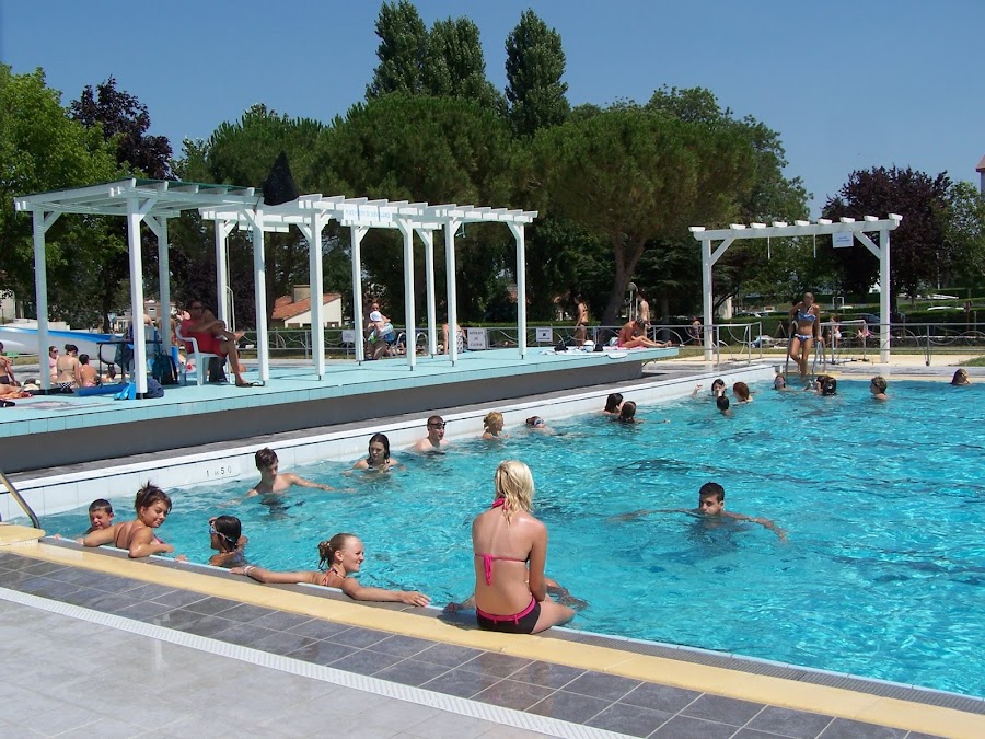 Piscine de plein air La Doue