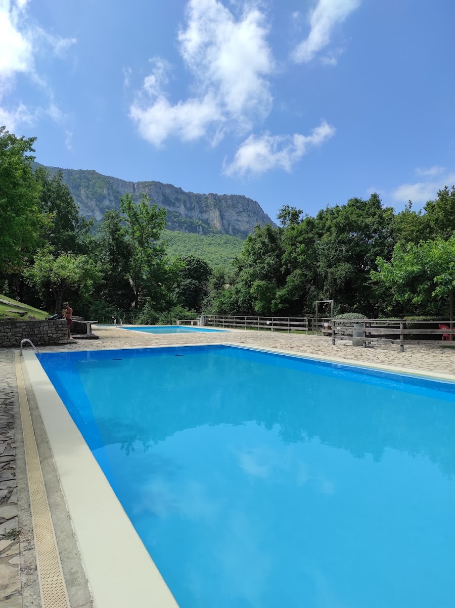 Piscine municipale d'Eyzahut